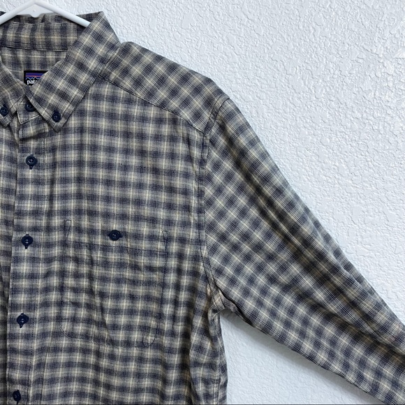Patagonia Organic Cotton Plaid Long Sleeve Men's Medium Light Brown/Dark Blue - Picture 7 of 15